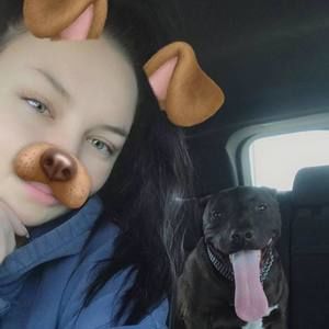 Meet your Posher, Carissa